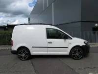 Usado VW Caddy 102 CV (75 kW) 2011 Blanco Monovolumen