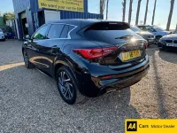 Used Infiniti Q30 109 HP (80 kW) 2016 Black Hatchback