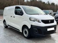 Used Peugeot e-Expert 100 kW (136 HP) 2022 Mauve/pink Van