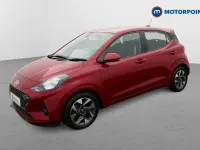 Used Hyundai i10 Advanced 63 HP (46 kW) 2025 Red Hatchback