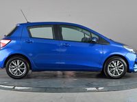 Used Toyota Yaris 111 HP (81 kW) 2018 Blue Hatchback