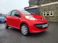 Used Peugeot 107 2008 Red Hatchback