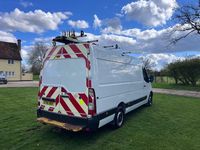 Used Vauxhall Movano 125 HP (91 kW) 2016 White MPV