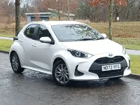 Used Toyota Yaris 116 HP (85 kW) 2023 White Hatchback