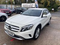 Used Mercedes GLA200 136 HP (100 kW) 2016 White SUV