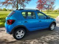 Used Dacia Sandero Lauréate 90 HP (66 kW) 2017 Blue Hatchback