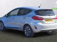 Używany Ford Fiesta Trend 95 KM (69 kW) 2021 Srebrny Hatchback
