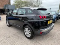 Used Peugeot 3008 Active 118 HP (86 kW) 2018 Black SUV