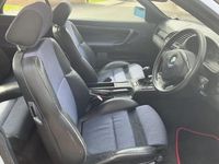Usado BMW 323 Cabriolet 1999 Plateado Descapotable