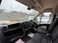 Used Peugeot Boxer 130 HP (95 kW) 2018 White Van