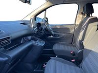 Used Vauxhall Combo Elite 130 HP (95 kW) 2021 Moonstone grey MPV