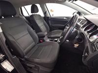 Used VW Golf VII SE 125 HP (91 kW) 2018 Black Hatchback