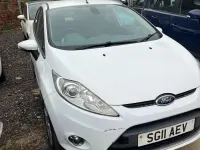 Second-hand Ford Fiesta Zetec 82 CP (60 kW) 2011 Alb Hatchback