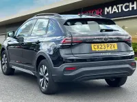 Begagnad VW Taigo S 2023 Svart SUV