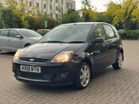 Gebraucht Ford Fiesta Zetec 2008 Schwarz Kleinwagen