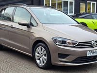 Used VW Golf Sportsvan SE 125 HP (91 kW) 2014 Gold MPV