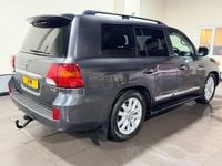 Used Toyota Land Cruiser 268 HP (197 kW) 2014 Grey SUV