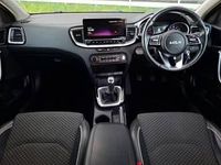 Used Kia Ceed 158 HP (116 kW) 2023 Silver Hatchback