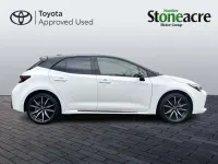 Usado Toyota Corolla Sport 196 HP (144 kW) 2024 Branco Citadino