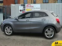 Käytetty Mercedes GLA200 Executive 156 HP (114 kW) 2015 Harmaa Katumaasturi