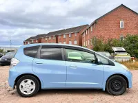 Used Honda Fit Hybrid 2013 Blue Hatchback