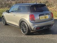 Used Mini Cooper S Classic 192 HP (141 kW) 2019 Silver Hatchback