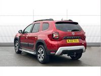 Used Dacia Duster Prestige 99 HP (72 kW) 2022 Red SUV