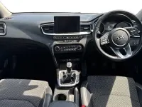 Used Kia Ceed 140 HP (102 kW) 2019 White Hatchback