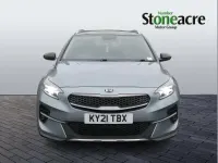 Usado Kia XCeed 160 CV (117 kW) 2021 Plateado SUV