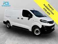 Second-hand Vauxhall Vivaro 100 CP (73 kW) 2022 Alb Monovolum