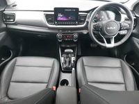 Used Kia Stonic 98 HP (72 kW) 2025 White SUV