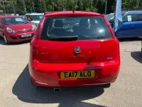 Used Fiat Punto Easy Plus 77 HP (56 kW) 2017 Red Hatchback
