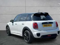 Used Mini Cooper Hatch 134 HP (98 kW) 2018 Silver Hatchback
