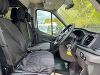 Begagnad Ford Transit 130 HK (95 kW) 2021 Vit Van