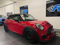 Used Mini John Cooper Works Hatch 300 HP (220 kW) 2015 Red Hatchback