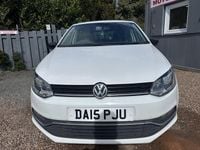 Begagnad VW Polo Design 90 HK (66 kW) 2015 Vit Halvkombi