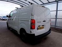 Used Peugeot Expert S 2019 White Van