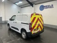 Used Citroën Berlingo 100 HP (73 kW) 2023 White MPV