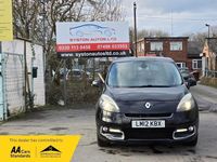 Used Renault Scénic III Dynamique 110 HP (80 kW) 2012 Black MPV