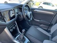 Used VW T-Roc Active 110 HP (80 kW) 2021 Grey SUV