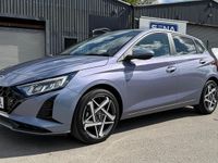 Used Hyundai i20 Premium 90 HP (66 kW) 2025 Blue Hatchback
