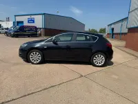 Used Vauxhall Astra 136 HP (100 kW) 2015 Black Hatchback