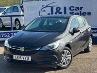 Second-hand Vauxhall Astra Design Edition 100 CP (73 kW) 2016 Negru Hatchback