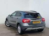 Used Mercedes GLA200 Executive 156 HP (114 kW) 2018 Grey SUV
