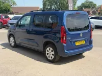 Used Vauxhall Combo S 100 HP (73 kW) 2019 Blue MPV