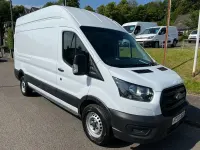 Begagnad Ford Transit S 130 HK (95 kW) 2022 Vit Van