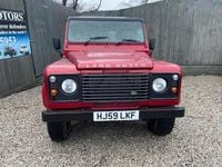 Usado Land Rover Defender 122 CV (89 kW) 2009 Rojo Pickup/Camioneta