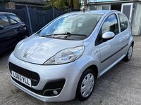 Second-hand Peugeot 107 Active 68 CP (50 kW) 2014 Argintiu Hatchback