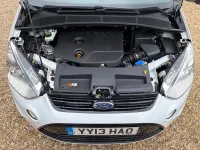 Used Ford S-MAX Zetec 115 HP (84 kW) 2013 White MPV