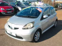 Begagnad Toyota Aygo Platinum 67 HK (49 kW) 2008 Silver Halvkombi